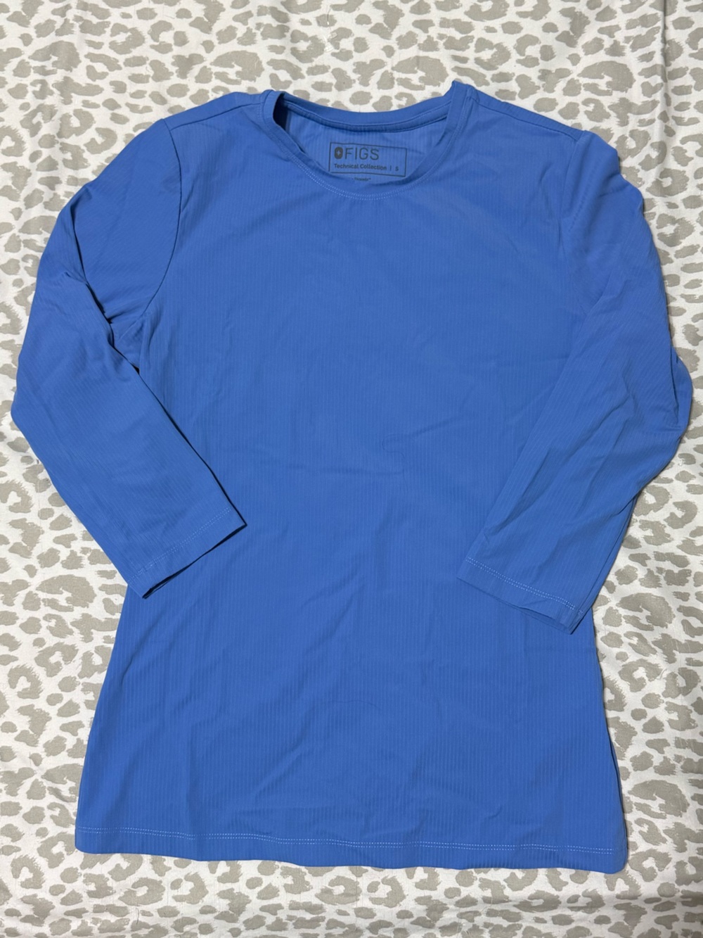 FIGS scrub top Ceil Blue